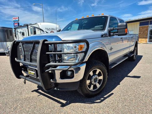 Used 2015 Ford F350 Lariat w/ Lariat Interior Package AWD/4WD image 6
