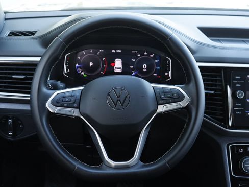 Used 2023 Volkswagen Atlas Cross Sport SE FWD image 24