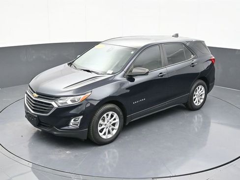 Used 2021 Chevrolet Equinox LS image 61