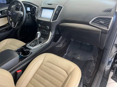 Used 2015 Ford Edge SEL w/ Equipment Group 201A AWD/4WD image 16