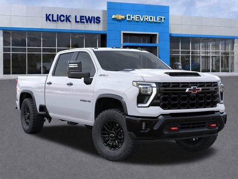 New 2026 Chevrolet Silverado 2500 ZR2 w/ LPO, Dark Essentials Package AWD/4WD image 7