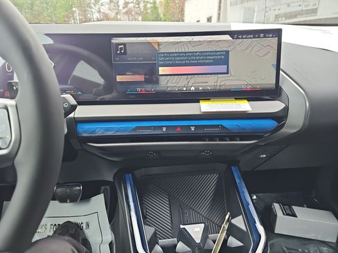 New 2026 BMW X3 xDrive30 w/ M Sport Package image 22