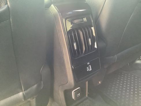 Used 2024 Jeep Compass Latitude w/ Convenience Group image 25