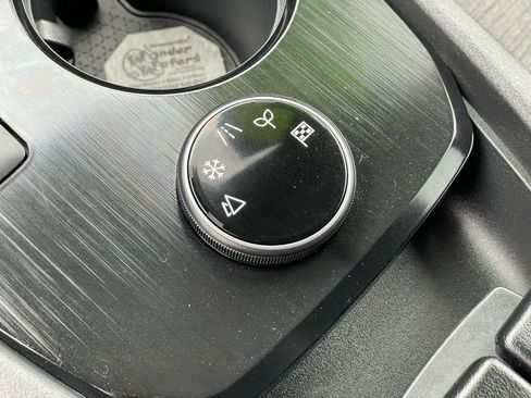 Certified 2023 Nissan Rogue SV image 21