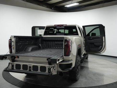 New 2026 GMC Sierra 2500 AT4 w/ AT4 Premium Plus Package image 14