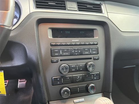 Used 2013 Ford Mustang GT Premium w/ GT Track Pkg image 15