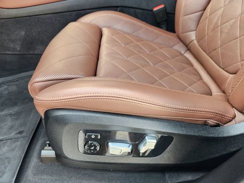 Used 2024 BMW X5 xDrive40i w/ M Sport Package AWD/4WD image 27