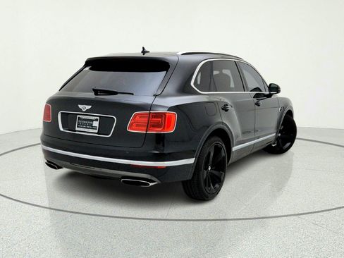 Used 2017 Bentley Bentayga AWD/4WD image 9