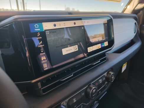 New 2026 Jeep Gladiator Sport image 20