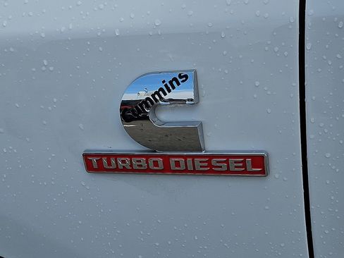Used 2026 RAM 2500 Laramie AWD/4WD image 15
