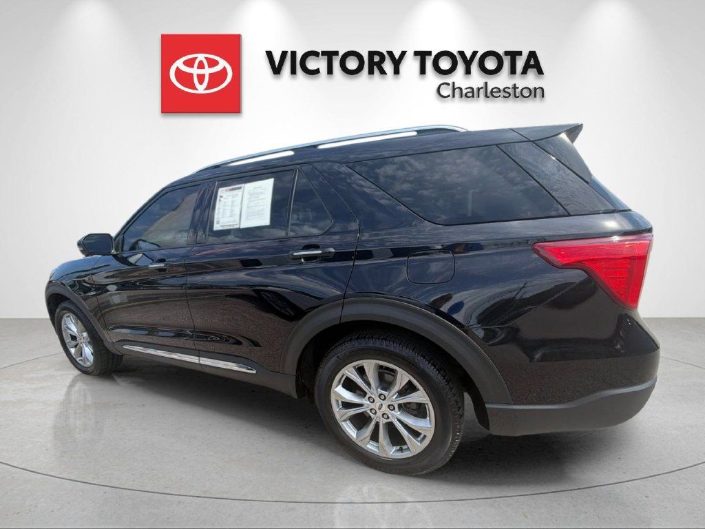 Used 2020 Ford Explorer Limited AWD/4WD image 3