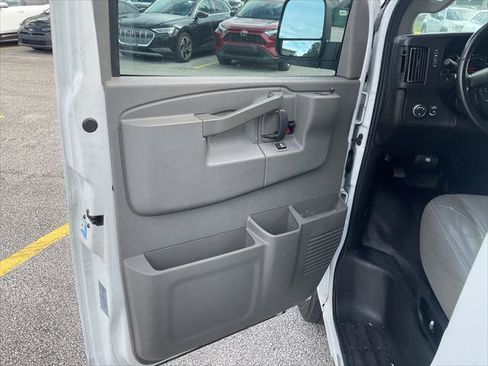 Used 2021 Chevrolet Express 2500 w/ Driver Convenience Package RWD image 22