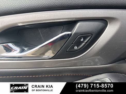Used 2019 Chevrolet Traverse LS image 25