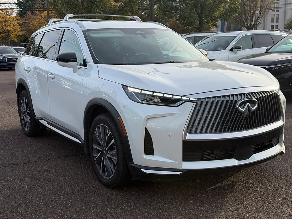 Certified 2026 INFINITI QX60 Luxe w/ Cargo Package AWD/4WD image 1