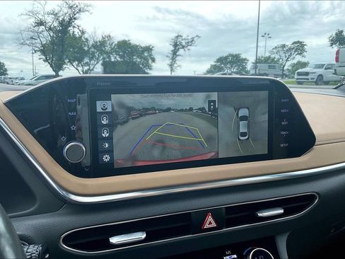 Used 2020 Hyundai Sonata Limited FWD image 21