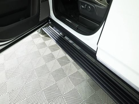 Used 2026 GMC Yukon XL Denali Ultimate w/ LPO, Illumination Package image 22