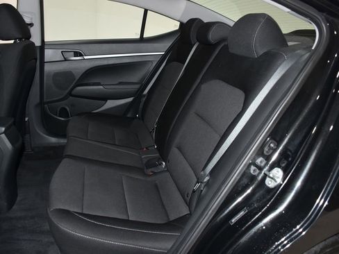 Used 2018 Hyundai Elantra SE w/ Cargo Package image 24