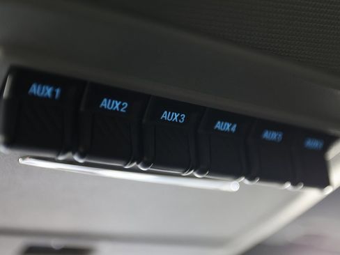 Used 2025 Ford F450 Lariat w/ Lariat Ultimate Package image 36