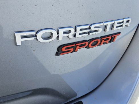 Used 2023 Subaru Forester Sport image 5