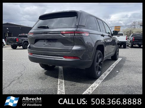 New 2026 Jeep Grand Cherokee Limited AWD/4WD image 5