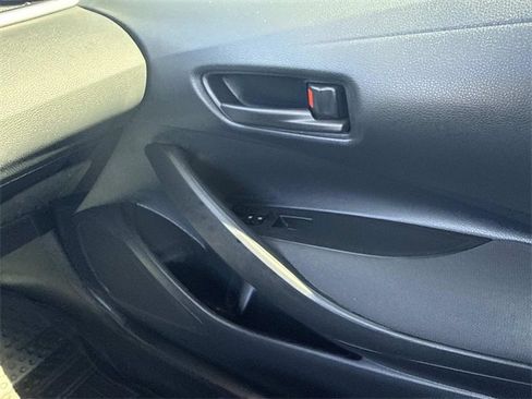 Used 2023 Toyota Corolla LE w/ LE Convenience Package image 19