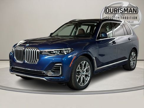 Used 2022 BMW X7 xDrive40i w/ Premium Package image 2