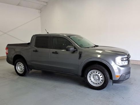 Used 2022 Ford Maverick XL FWD image 2