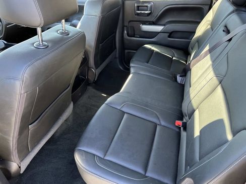 Used 2017 Chevrolet Silverado 1500 LTZ Z71 image 18