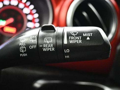 Used 2020 Jeep Wrangler Unlimited Rubicon AWD/4WD image 19