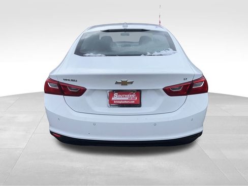 Used 2024 Chevrolet Malibu LT image 22