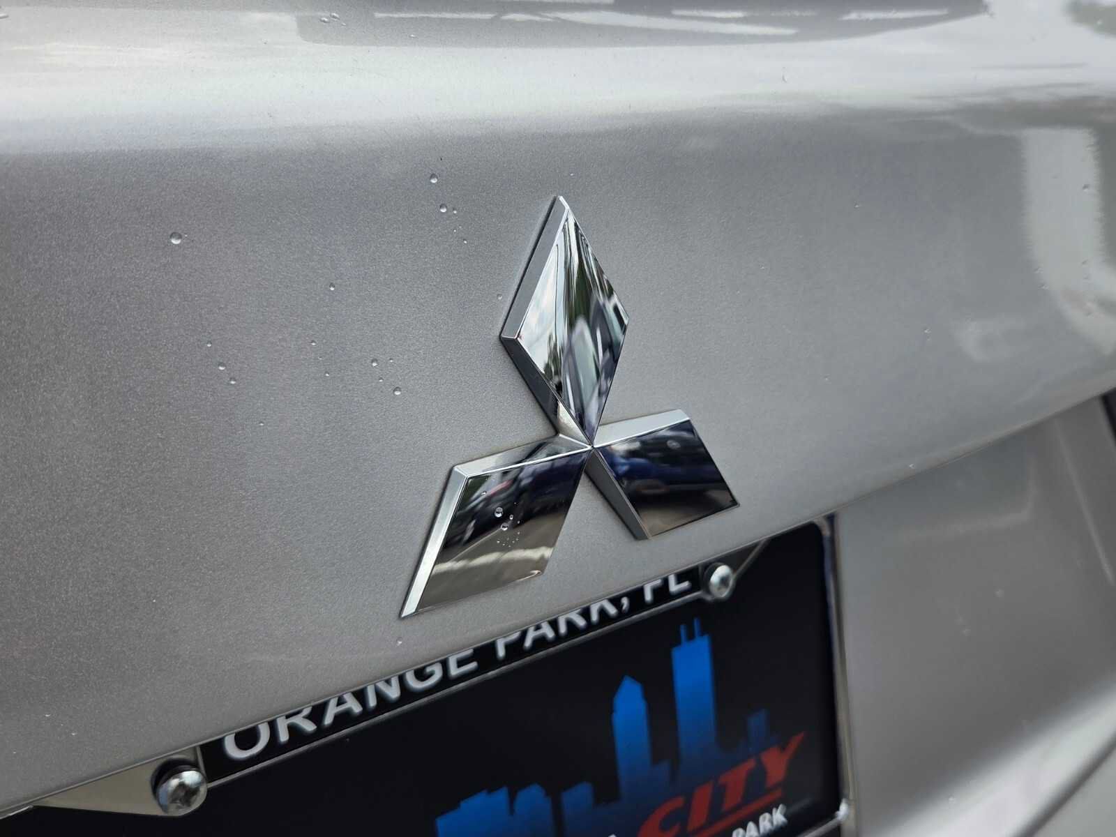 Used 2024 Mitsubishi Outlander Sport SE AWD/4WD image 15