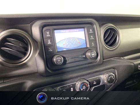 Used 2021 Jeep Wrangler Unlimited Sport image 2