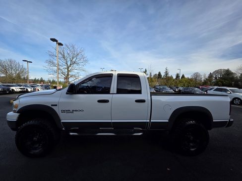 Used 2006 Dodge Ram 2500 Truck SLT w/ Quad Cab Big Horn Value Group image 6
