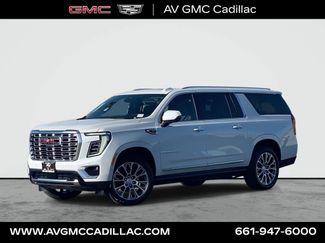 Used 2026 GMC Yukon XL Denali w/ Denali Reserve Package AWD/4WD video 1