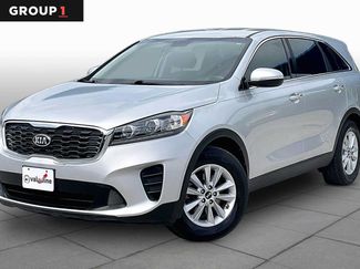 Used 2020 Kia Sorento LX FWD video 1