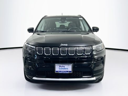 Used 2022 Jeep Compass Limited w/ Elite Group AWD/4WD image 2