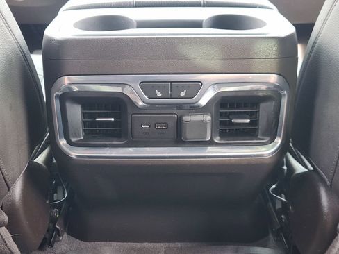 Used 2021 GMC Sierra 1500 Denali w/ Denali Ultimate Package AWD/4WD image 30