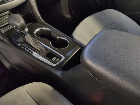 Used 2023 Chevrolet Equinox LS w/ LPO, Floor Liner Package FWD image 26