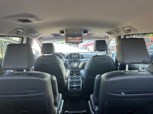 Used 2024 Honda Odyssey Touring image 25