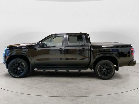 Certified 2023 Nissan Frontier SV w/ Midnight Edition Package image 2