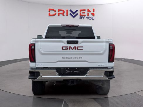 New 2026 GMC Sierra 2500 SLT w/ SLT Premium Package AWD/4WD image 4
