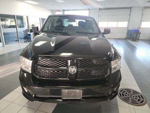 Used 2014 RAM 1500 Express AWD/4WD image 9