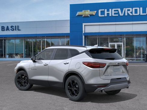 New 2026 Chevrolet Blazer LT w/ Midnight/Sport Edition AWD/4WD image 3