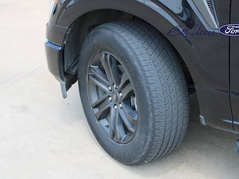 Used 2021 Ford F150 Lariat RWD image 9