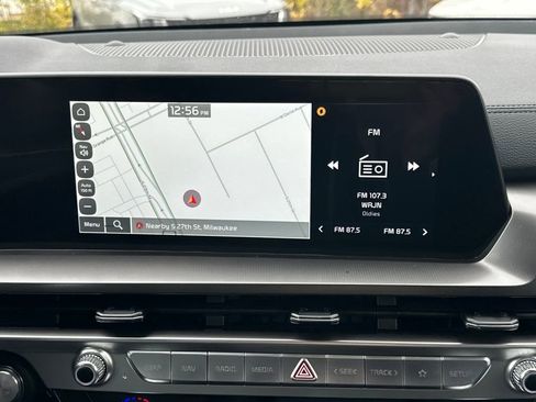 New 2025 Kia Telluride LX image 32