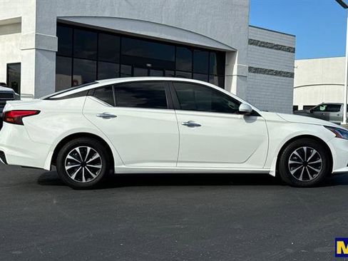 Used 2021 Nissan Altima 2.5 S image 3