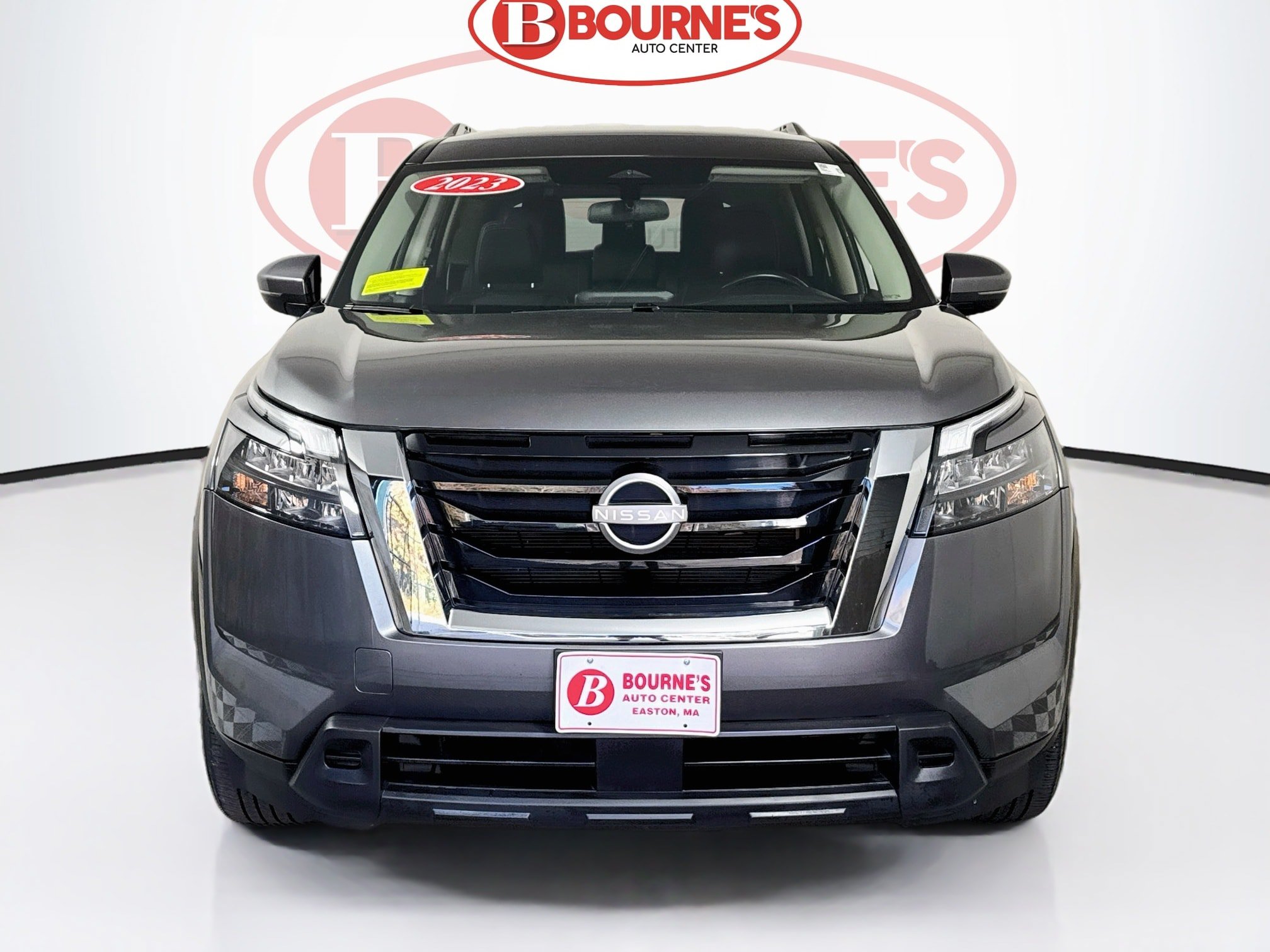 Used 2024 Nissan Pathfinder SV AWD/4WD image 5