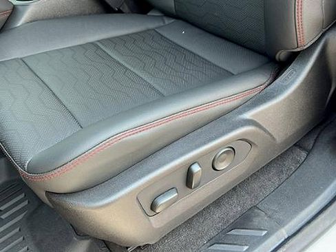 New 2026 Chevrolet Colorado Z71 w/ Technology Package image 19