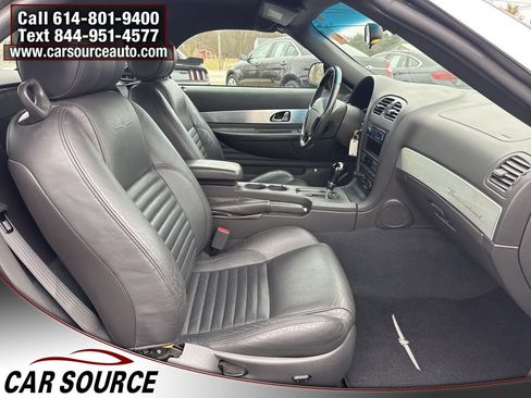 Used 2002 Ford Thunderbird image 32