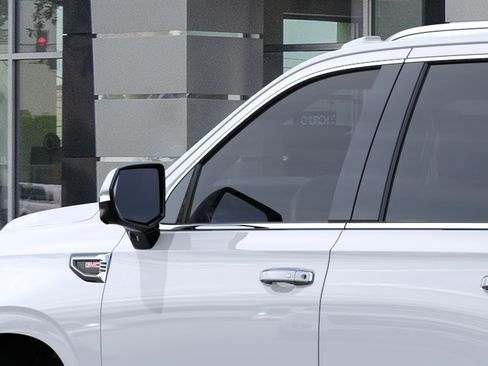 New 2026 GMC Yukon Elevation RWD image 12